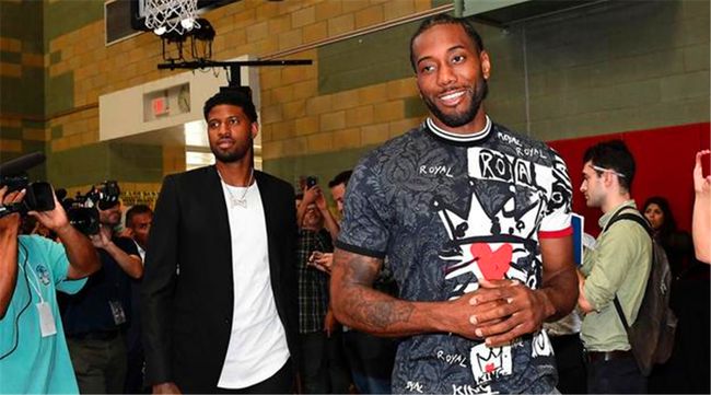 半场战报：柏林联合0-0弗赖堡（半场：柏林联合与弗赖堡互交白卷）