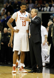 西蒙尼获第60场欧冠胜利，与克洛普并列主教练胜场榜单第7（西蒙尼斩获欧冠第60胜，与克洛普并列教练胜场第七位）