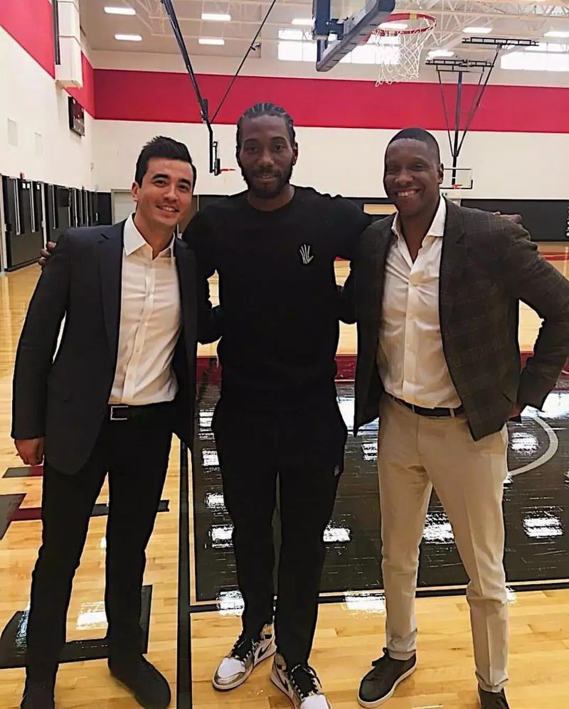 德米特罗维奇：顶替霍安没额外压力，前几年顶布努压力是真大（德米特罗维奇：接替霍安没有额外压力，过去顶布努才压力巨大）