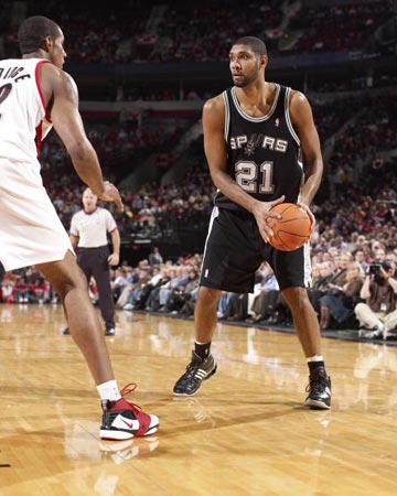 斯基拉：那不勒斯依然想租梅努，球员也想要获得更多出场机会（斯基拉：那不勒斯仍盼租借梅努，球员渴望更多出场时间）